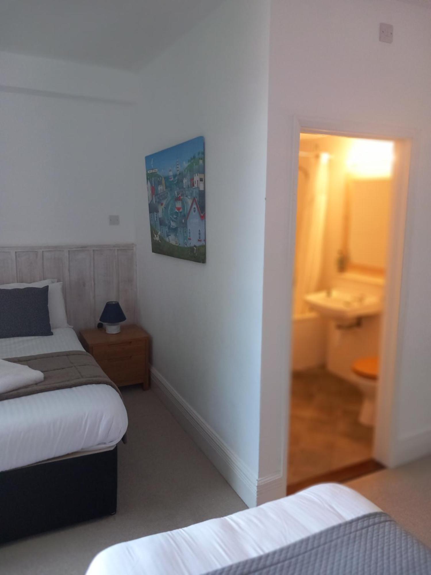 The Hotel 3*